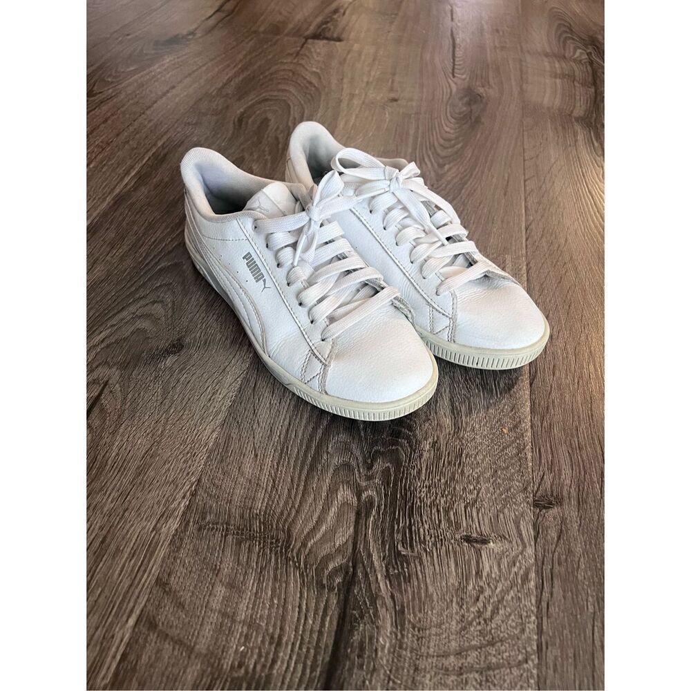 Puma White Team glitter  Vikky V2 Women Low Top Sneakers Size 7 370468-01